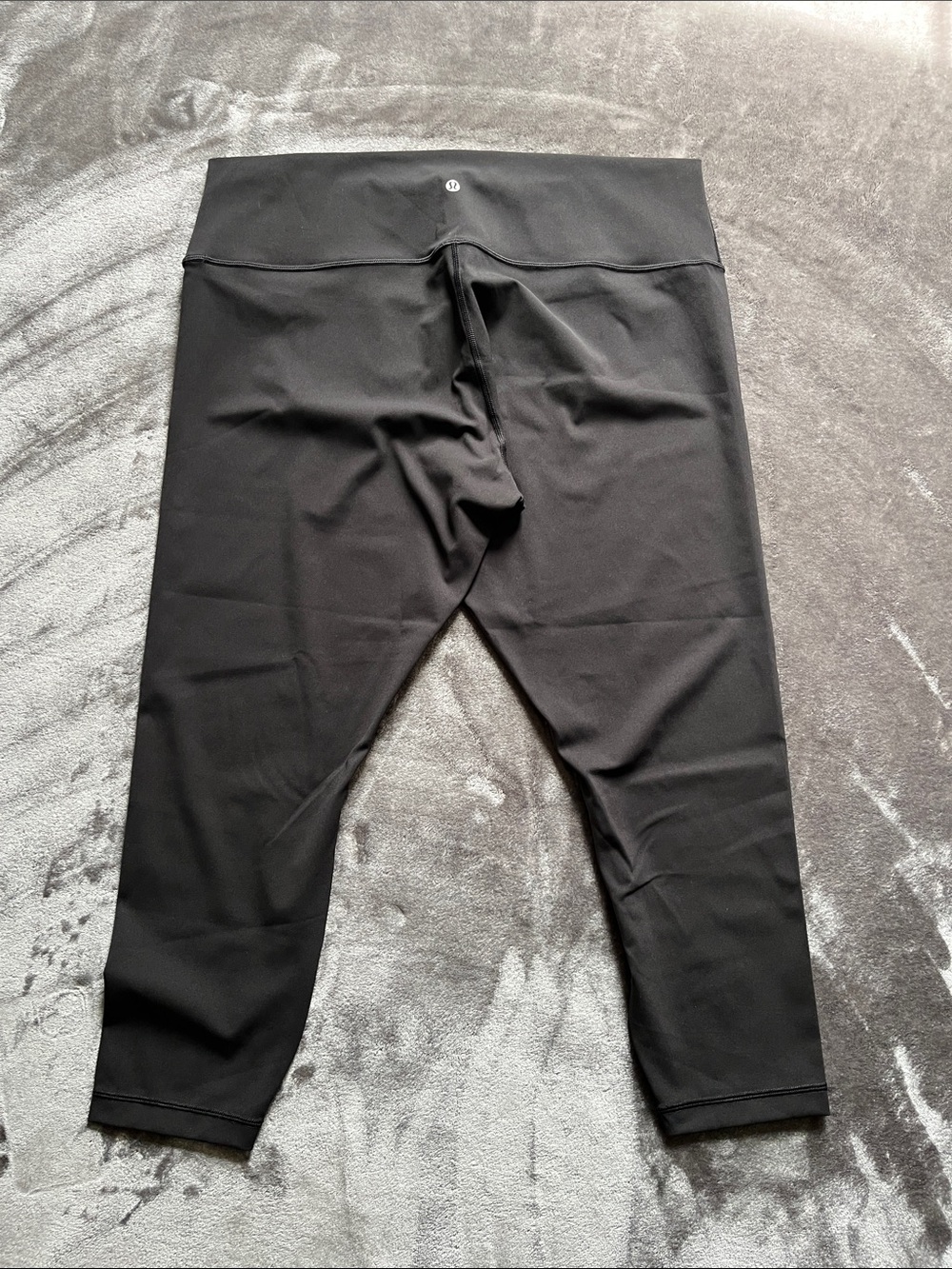Lululemon Wunder train high rise leggings in black, size 20